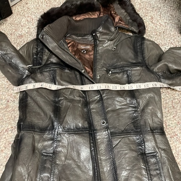 Danier Green/Grey Leather Jacket with Hood - Picture 6 of 12